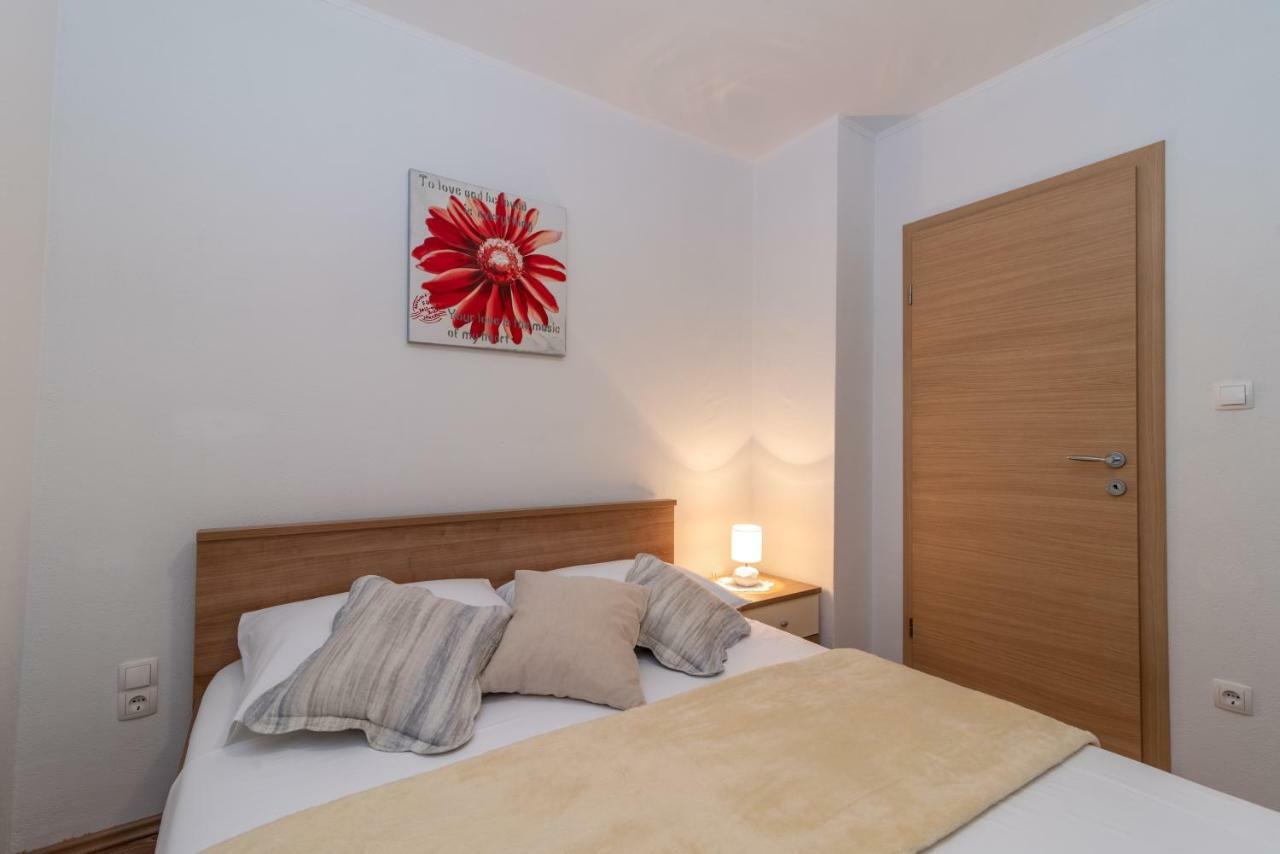 Apartment Nives 特罗吉尔 外观 照片