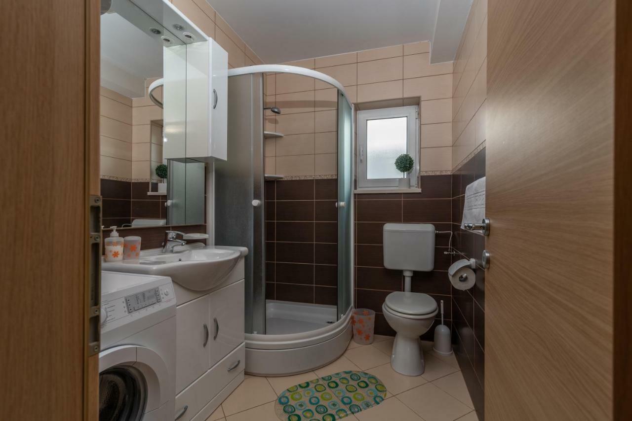 Apartment Nives 特罗吉尔 外观 照片